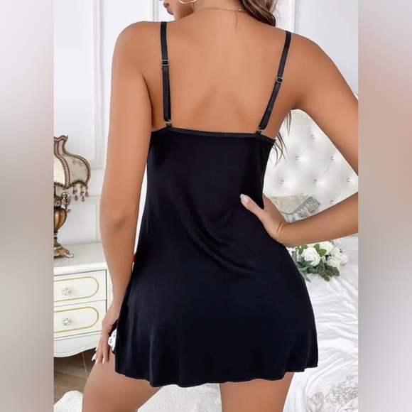 Womens 2pc Sexy Black V-Neck Chemise Nightgown & G-String Panty Set - Picture 3 of 14